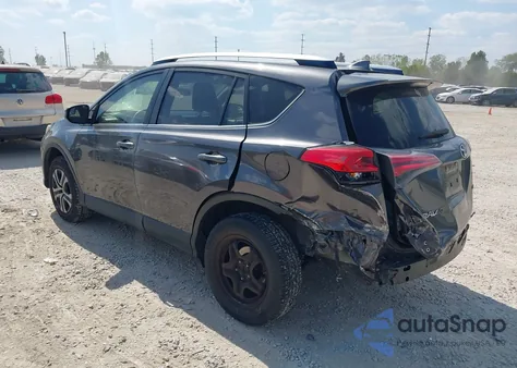2016 Toyota Rav4 Le z USA, uszkodzony, nr VIN JTMZFREV8GJ078965